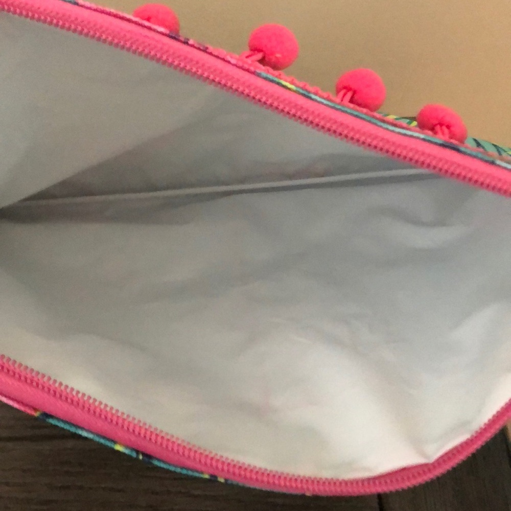 Pink & green floral water resistant beach Case NWT - Picture 6 of 6